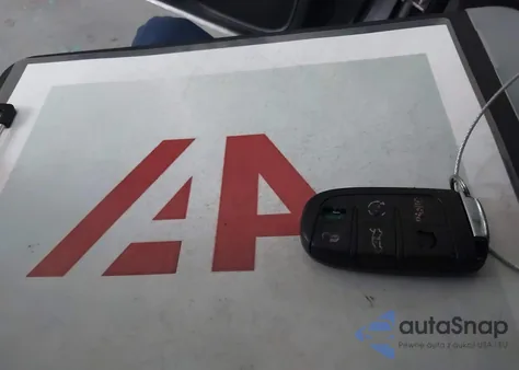 2014 Chrysler 300 300S из США, поврежденный, VIN 2C3CCABG4EH343499